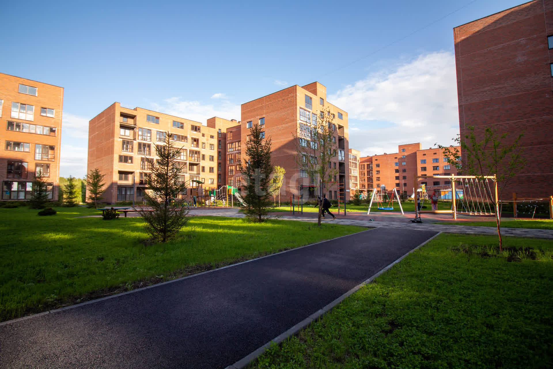 Купить квартиру в районе Левобережный микрорайон в Томске, 🏢 продажа  вторички, цены на квартиры