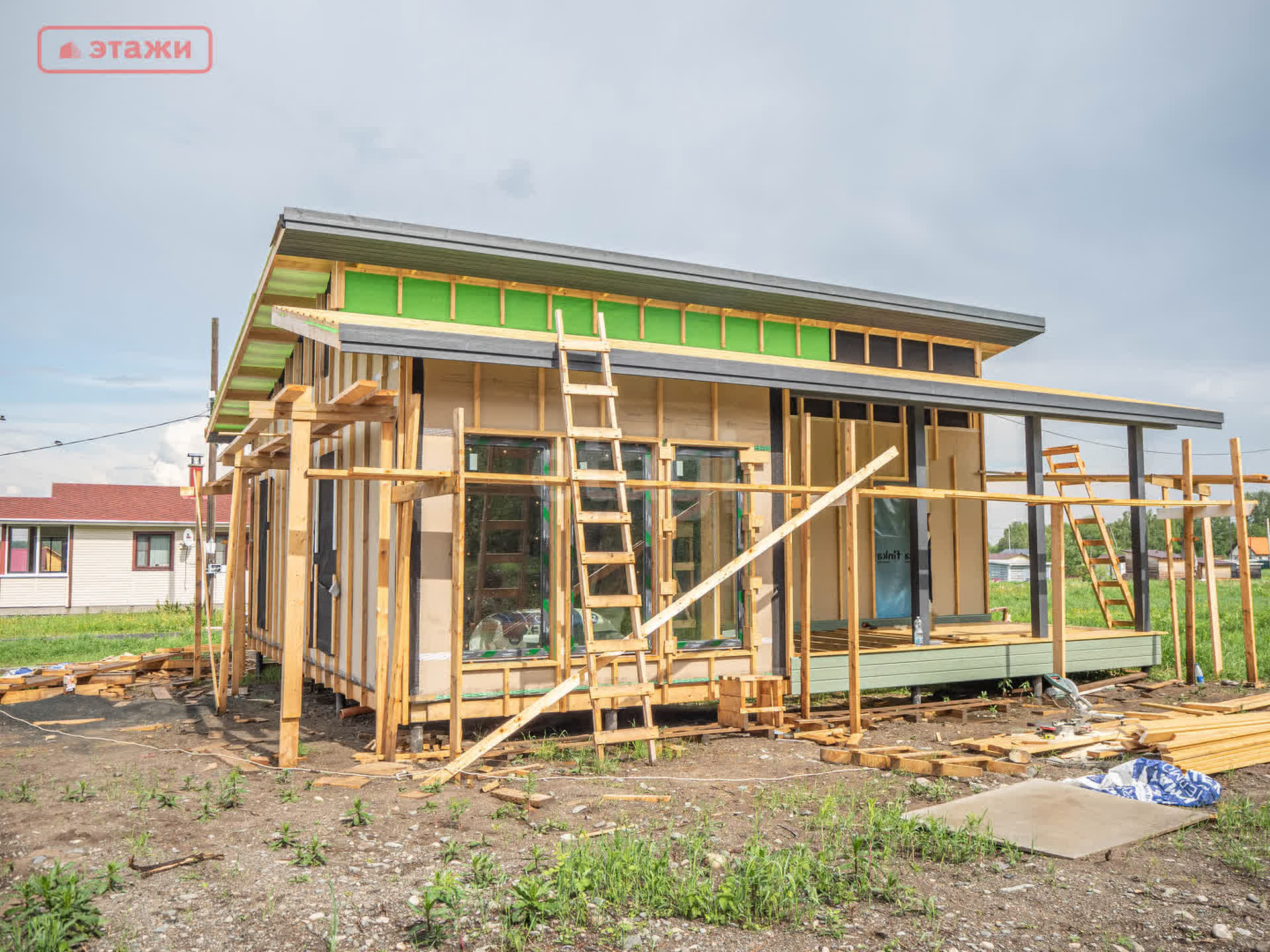 Купить загородную недвижимость в районе Западное Кончезеро д в  Петрозаводске, продажа недорого