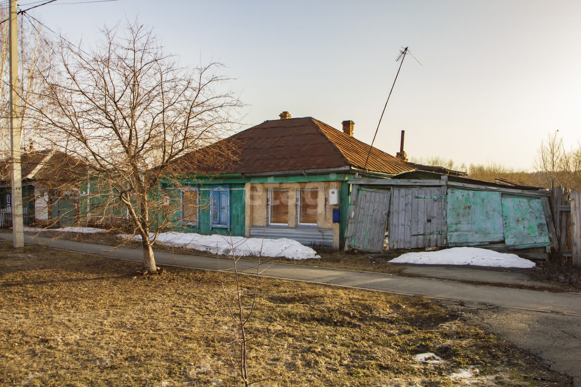 Купить земельный участок 4 соток в Ялуторовске, 🏡 продажа участков  размером-площадью 4 соток