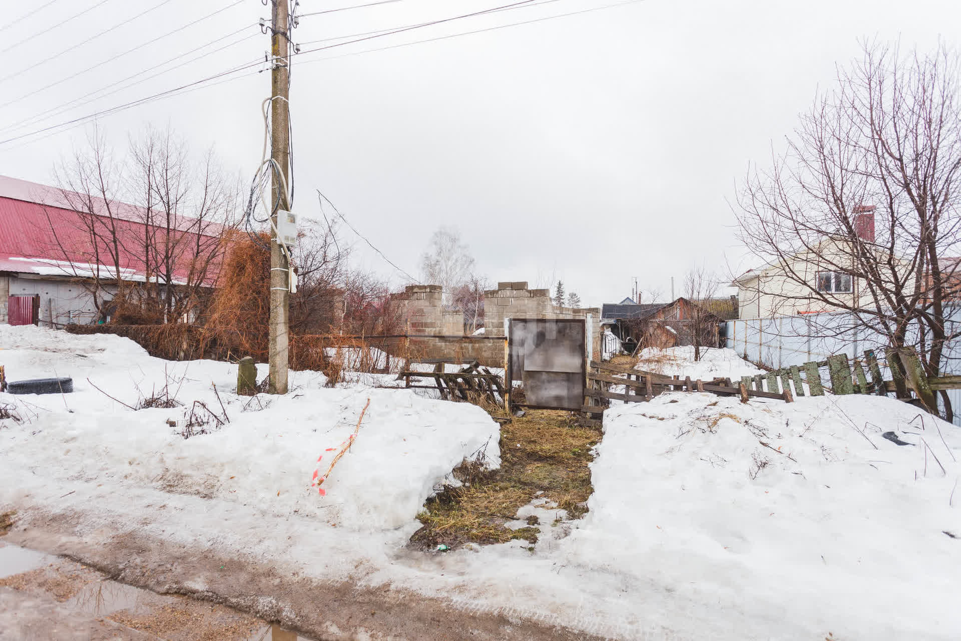 Купить загородную недвижимость в районе Калининский в Уфе, продажа недорого