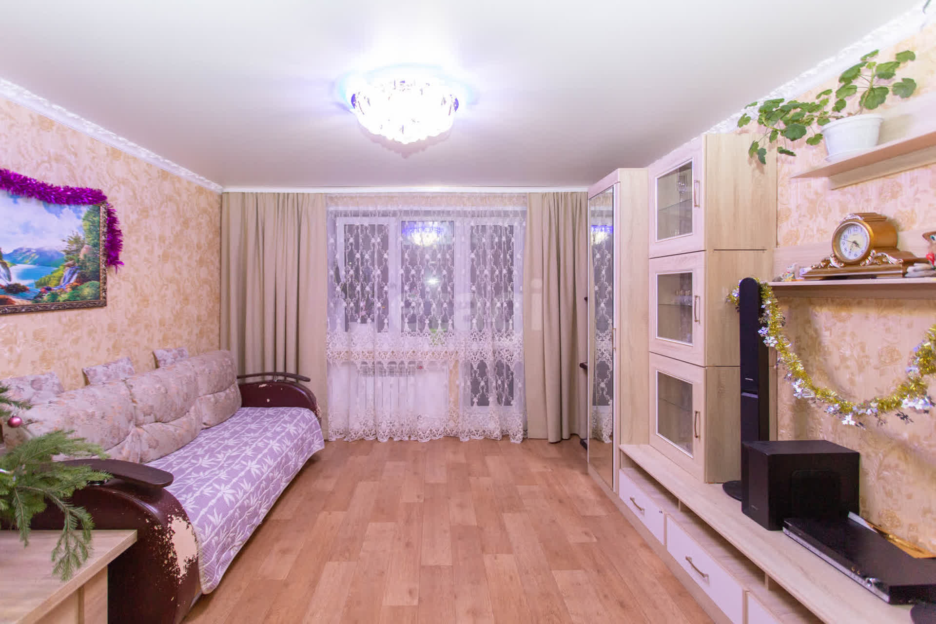 Покупка трехкомнатной квартиры 🏢 улица 7А микрорайон в Тобольске, 10410063