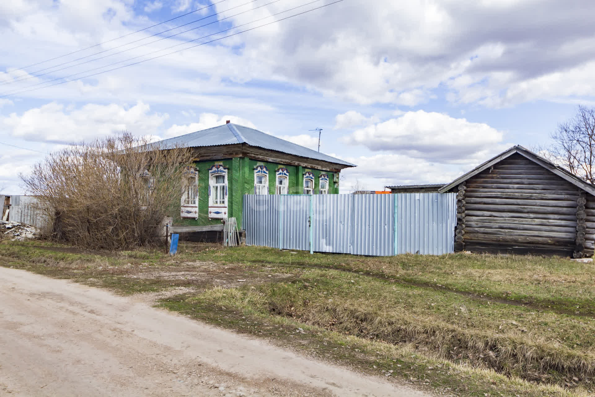 Купить загородную недвижимость в Исетском: 🏡 агентство по продаже, каталог