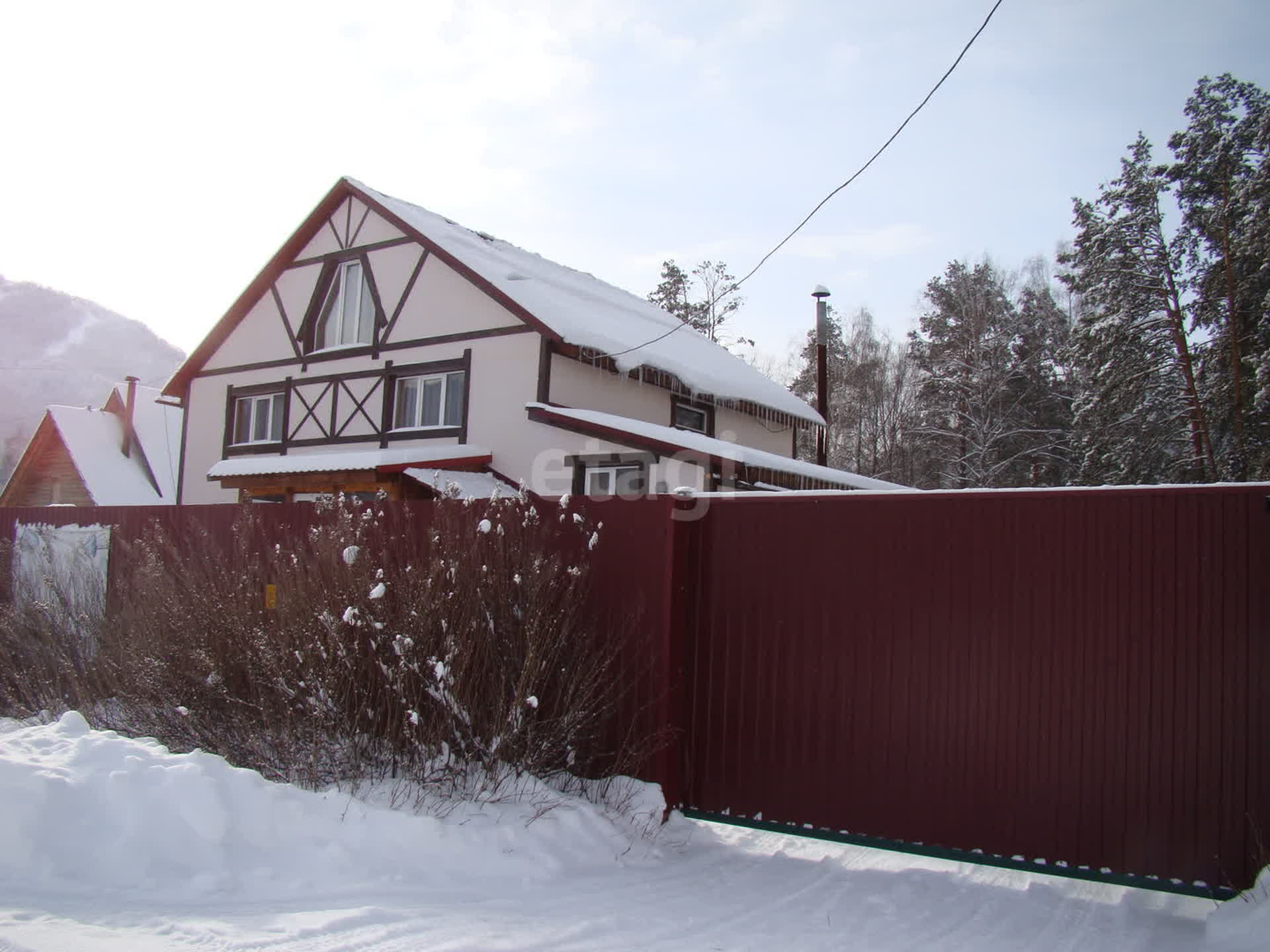 Купить загородную недвижимость в районе Манжерок в Барнауле, продажа  недорого