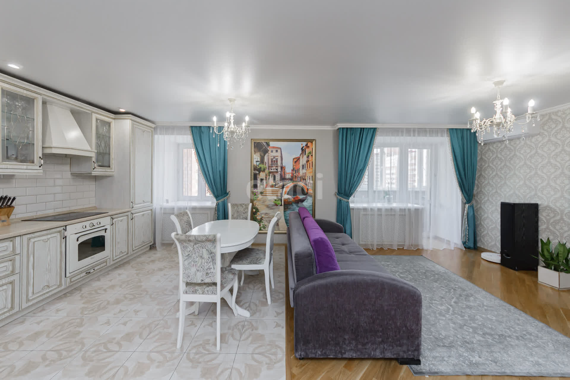 Квартира 42,90 м2 по улице Станислава Карнацевича 1 в Тюмени - продается за 2550