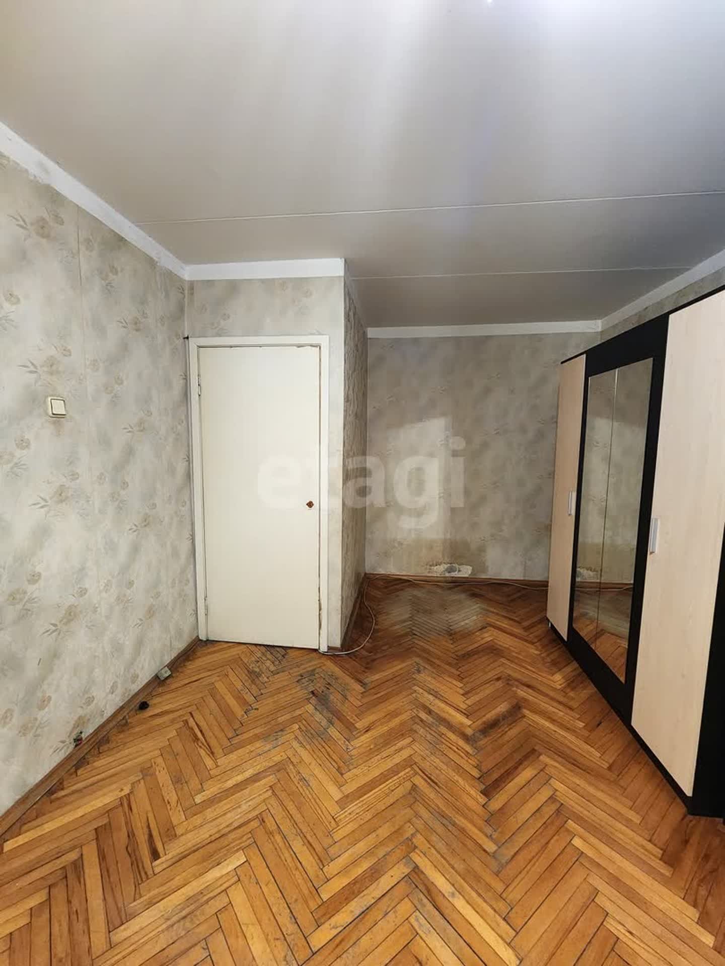 Apartments for Sale in Гончарова, Москва - Buy Flats