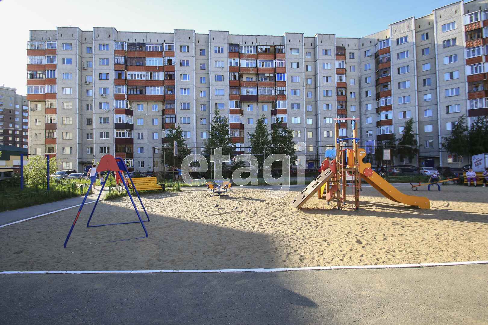 Купить квартиру в районе 11Б микрорайон в Сургуте, 🏢 продажа вторички,  цены на квартиры