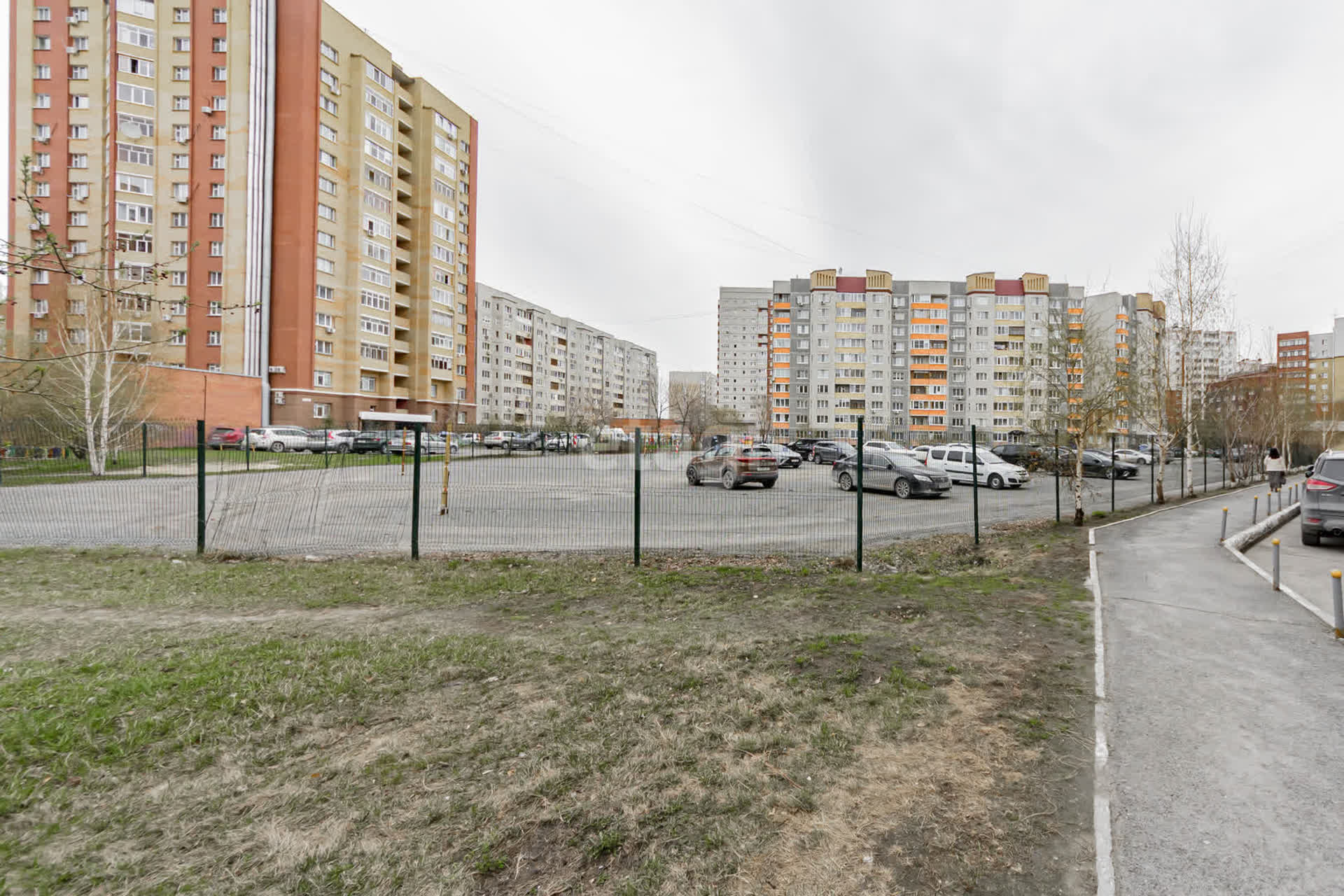 Купить коммерческую недвижимость, 🏢 район МЖК в Тюмени, продажа нежилых  помещений недорого, цены