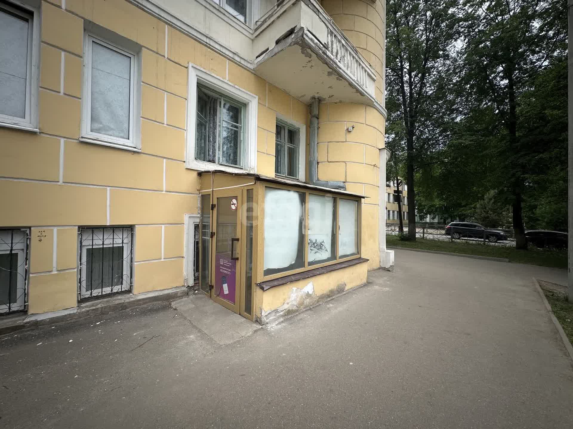 Аренда торговых помещений в Боровичах, 🏢 снять в аренду торговые площади  недорого, взять в аренду магазин