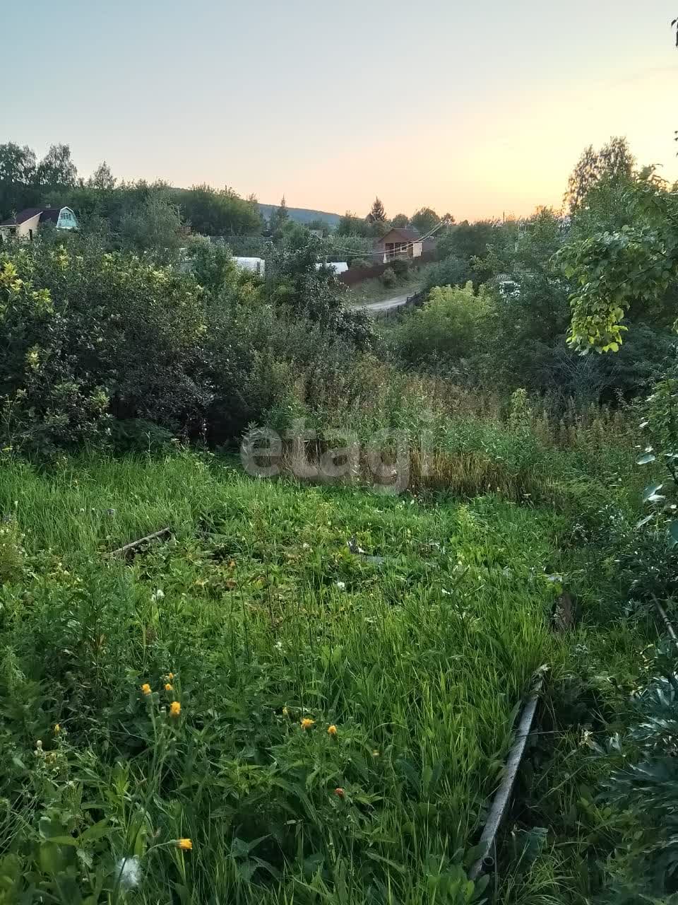 Купить загородную недвижимость в районе Заря АК - 1265 СНТ в Красноярске,  продажа недорого