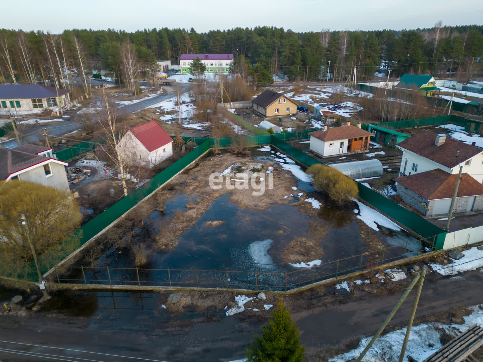 Купить земельный участок в районе Приозерск г в Санкт-Петербурге, продажа  земли недорого