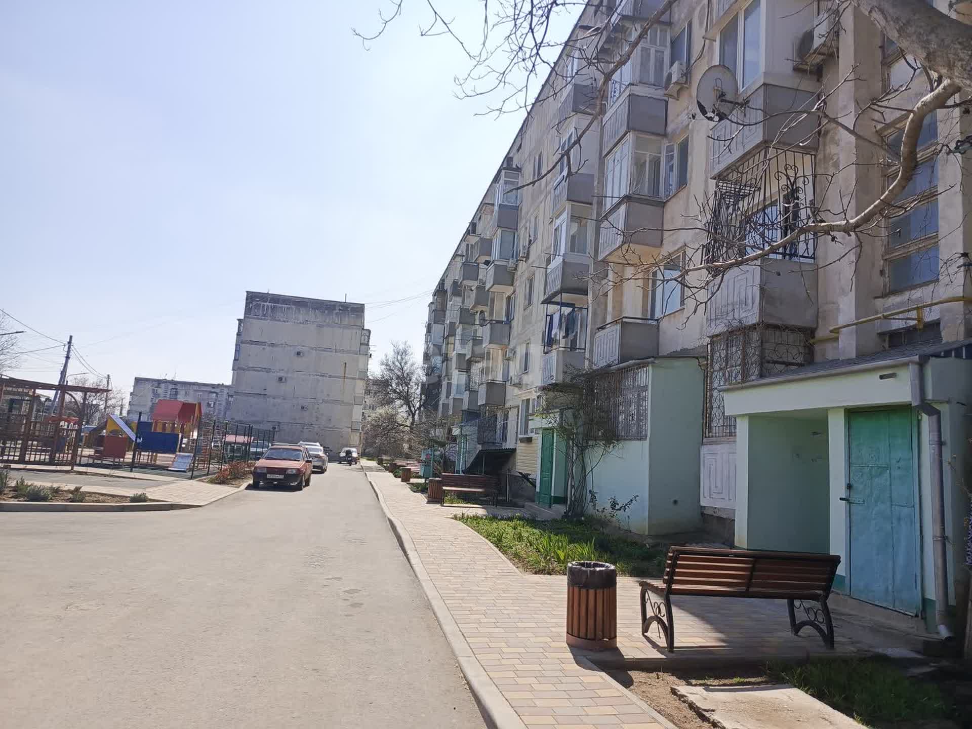 Купить квартиру на улице Прохорова в Саках: продажа вторички, 🏢 цены на  квартиры