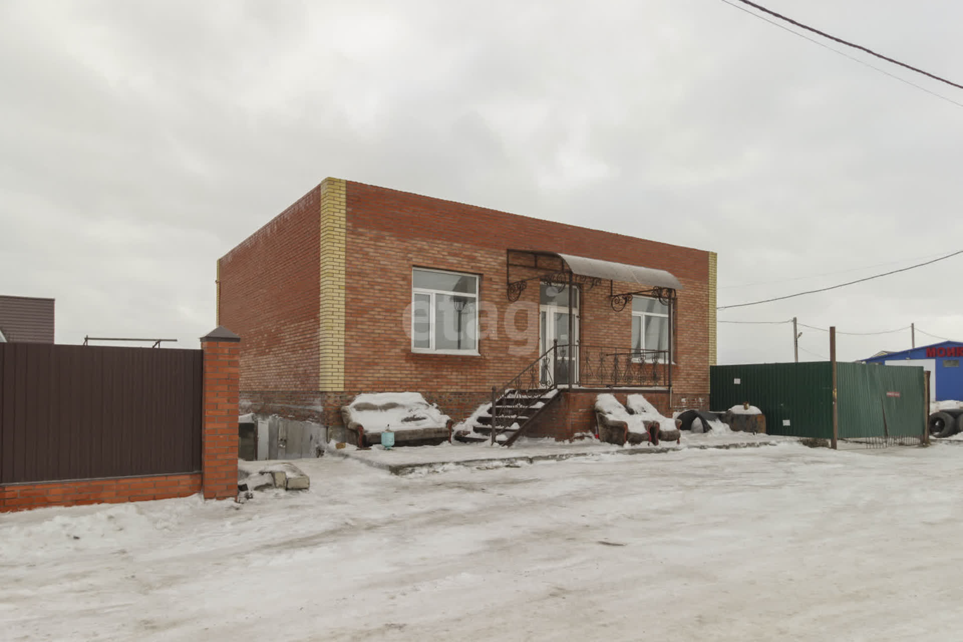 Купить коммерческую недвижимость, 🏢 район Новоомский п в Омске, продажа  нежилых помещений недорого, цены