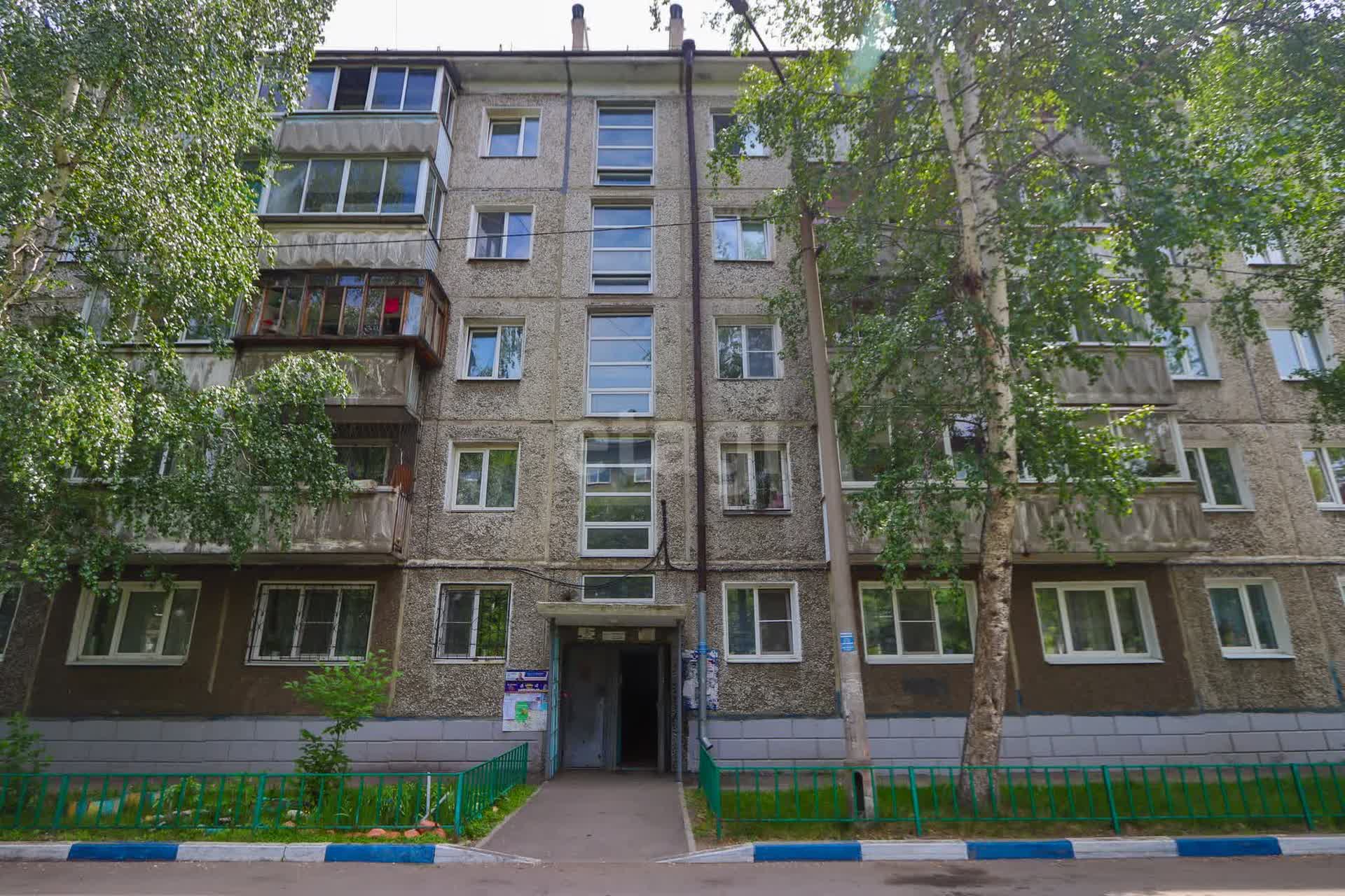 Покупка трехкомнатной квартиры 🏢 улица Баумана в Иркутске, 11096445