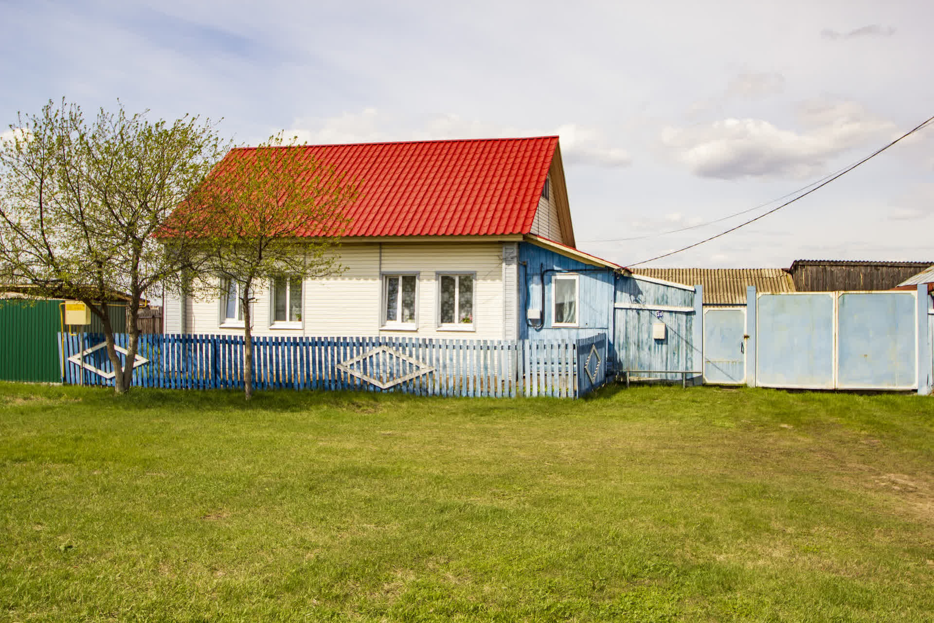 Купить дом в районе Авазбакеева д в Ялуторовске, продажа недорого