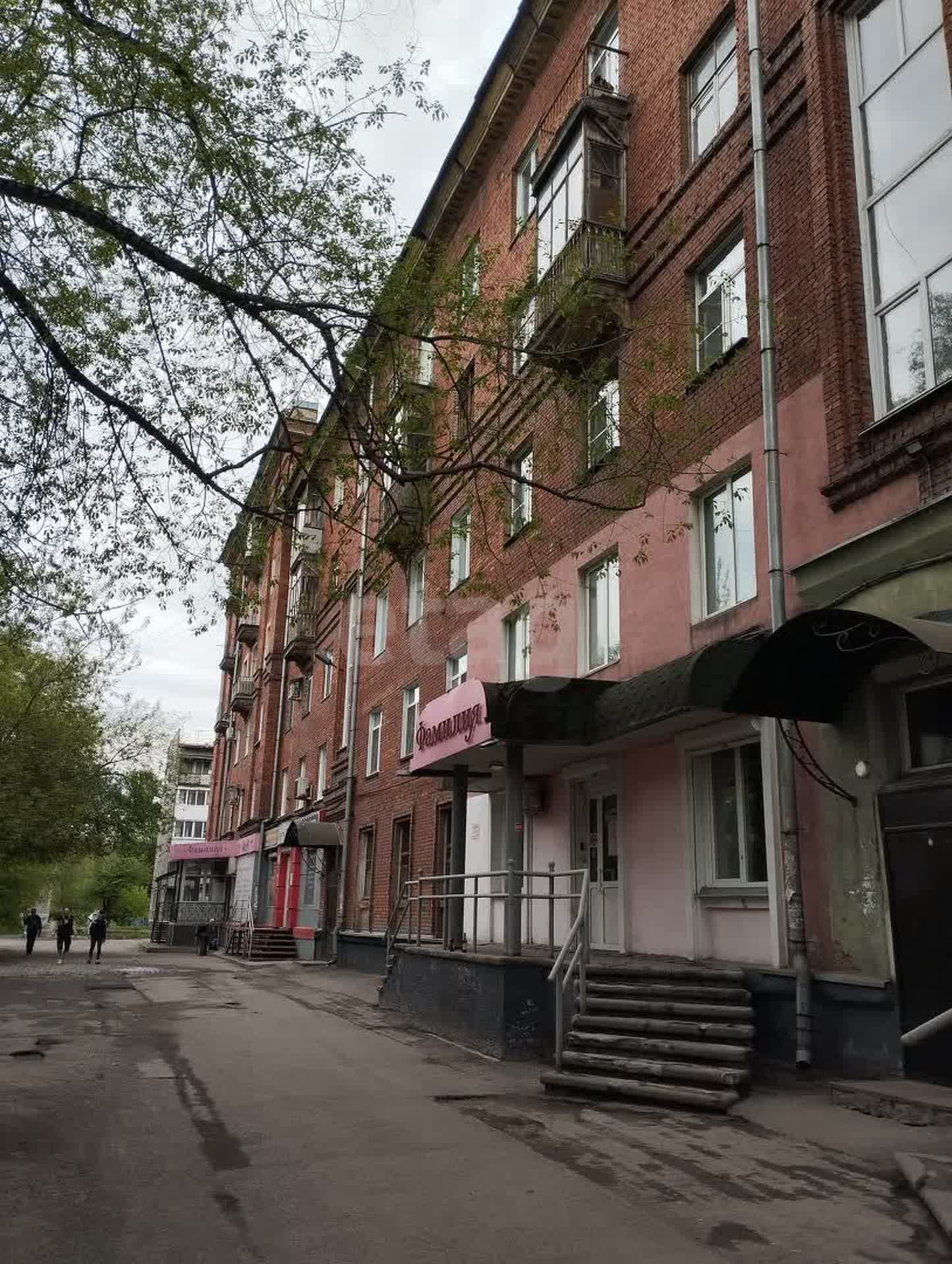 Купить квартиру на улице Курбатова пр в Новокузнецке: продажа вторички, 🏢  цены на квартиры