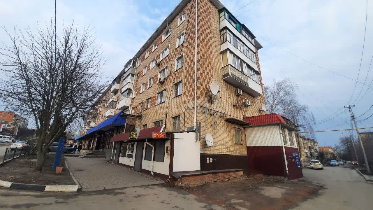 Купить 4-х комнатную квартиру в Валуйках, 🏢 продажа четырехкомнатных  квартир: продажа недорого