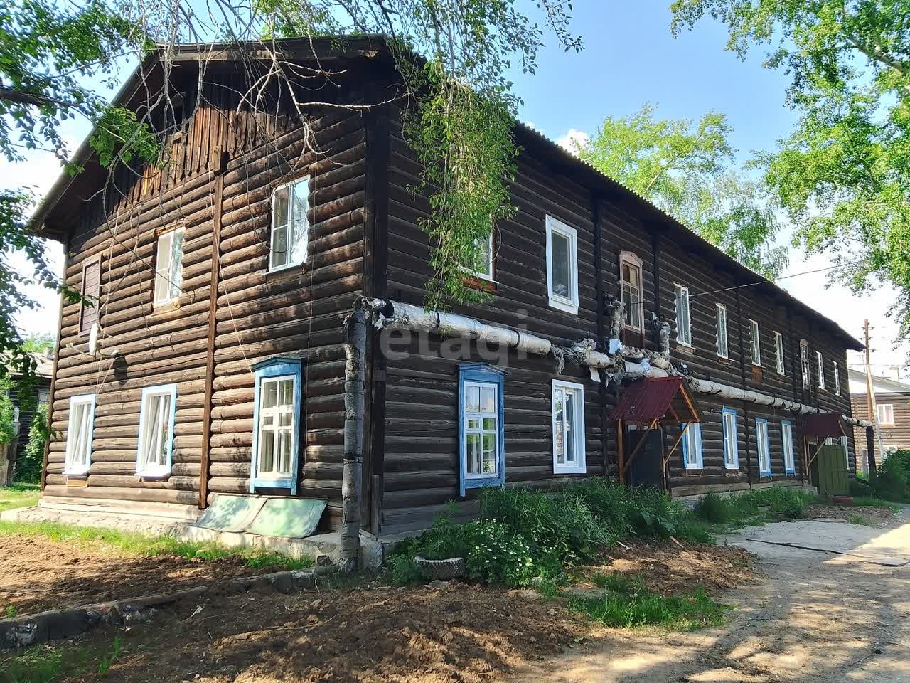 Купить однокомнатную квартиру в районе Октябрьский микрорайон в Алапаевске,  продажа однушек-вторички, цены на 1 комнатные