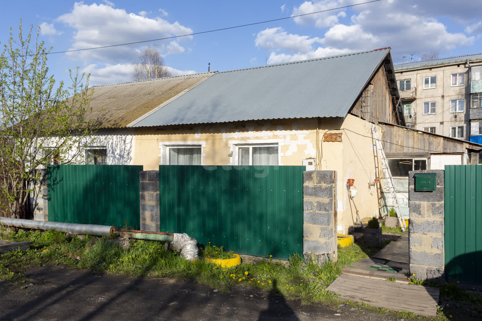 Купить квартиру в районе Безруково с в Новокузнецке, 🏢 продажа вторички,  цены на квартиры