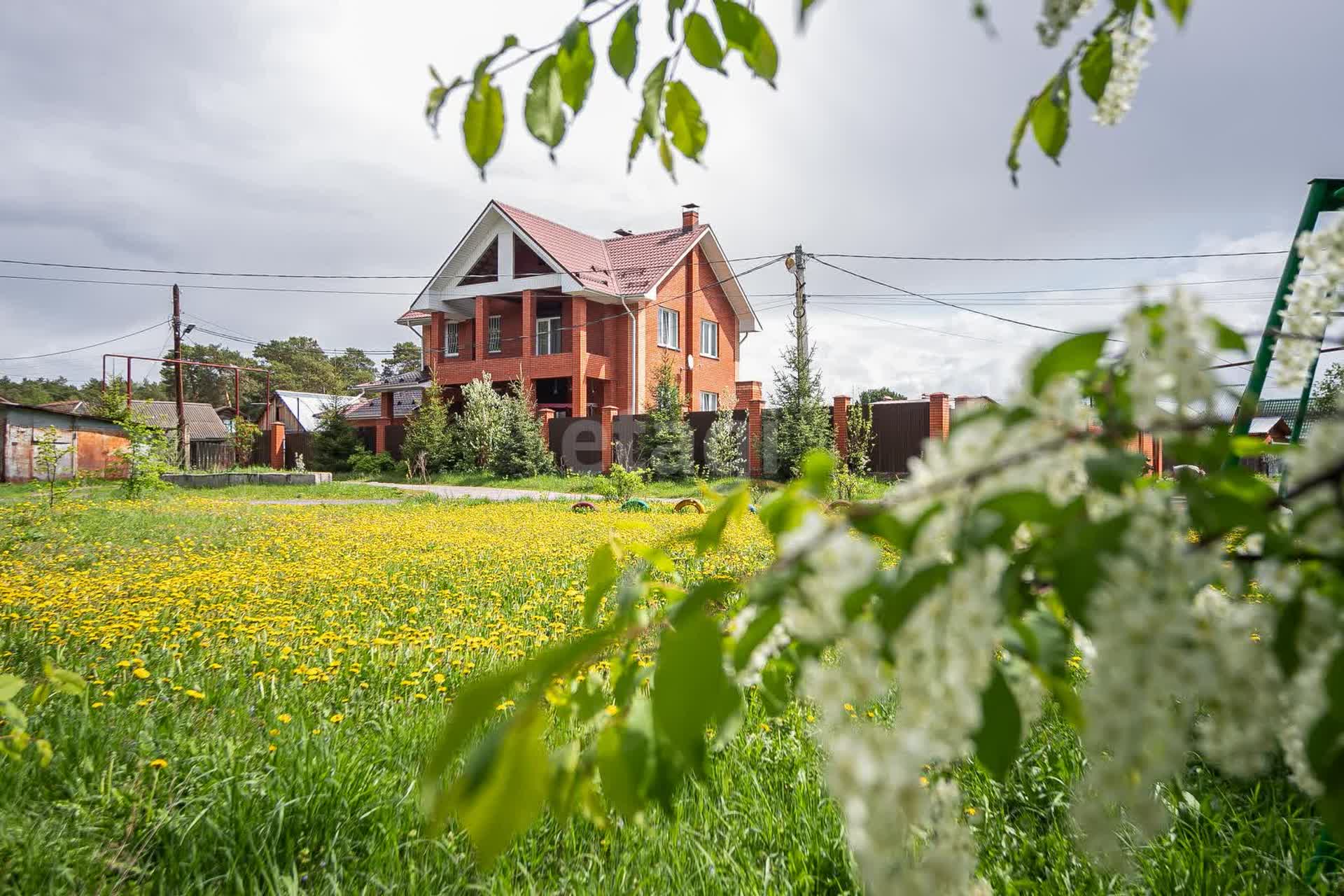 Купить коттедж с ремонтом в Бердске: цены, 🏡 недорого