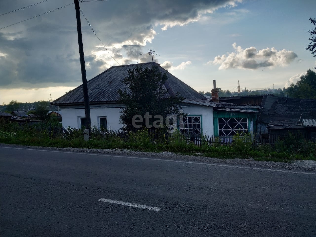 Купить коттедж в Анжеро-Судженске, 🏡 продажа загородных коттеджей недорого