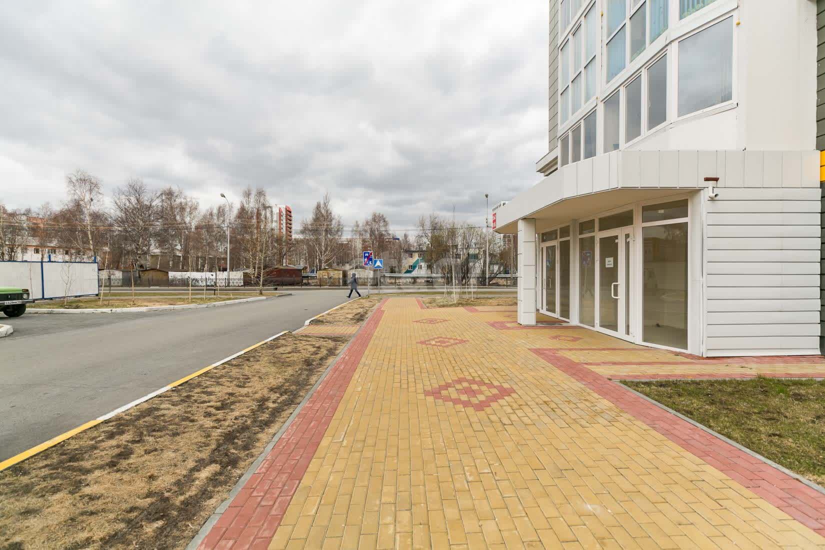 Аренда коммерческой недвижимости, 🏢 район 28 микрорайон в Сургуте, снять  нежилые помещения недорого, цены