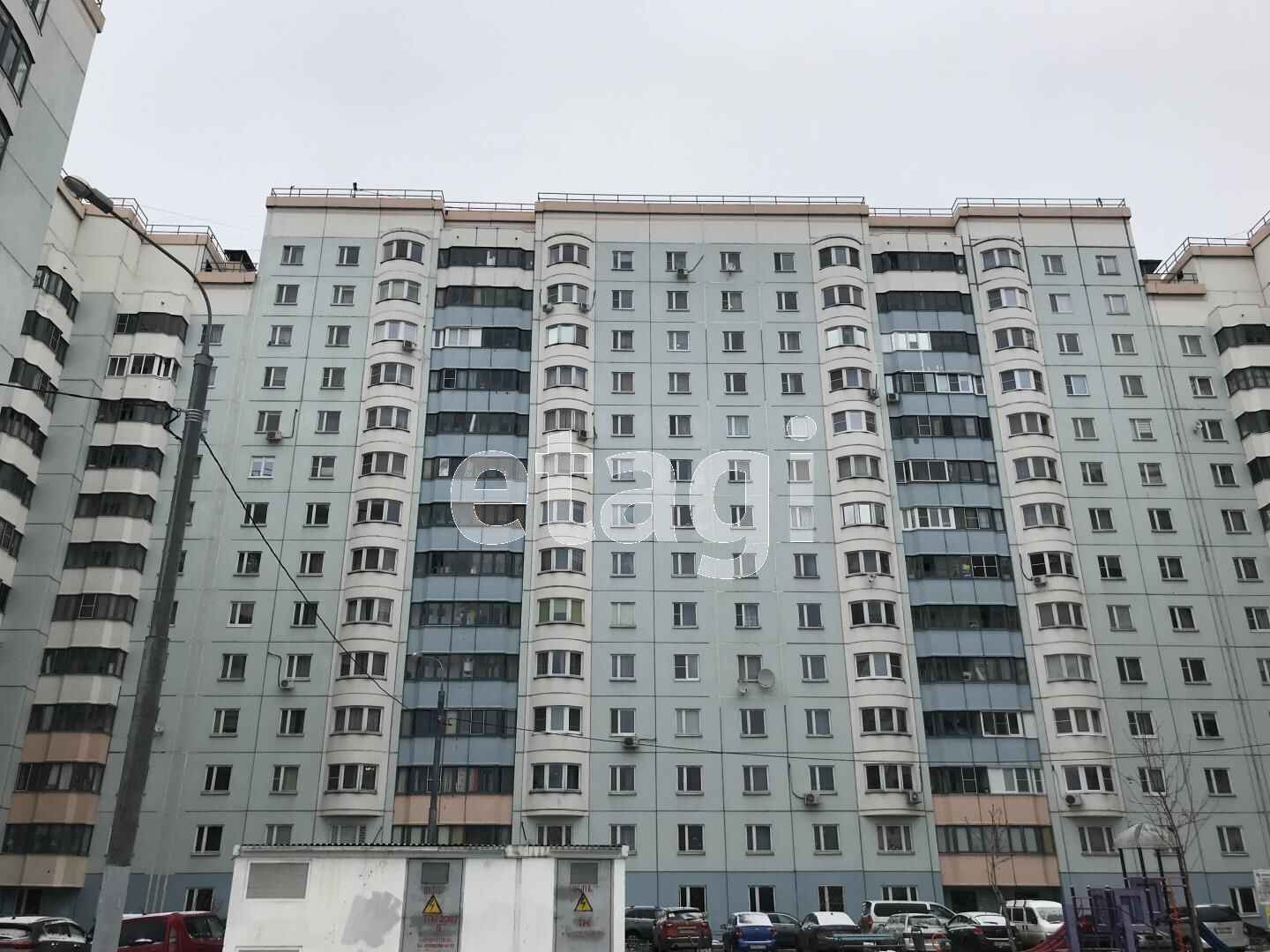 Купить квартиру площадью 100 м2 в Москве, 🏢 продажа квартиры-вторички  недорого, цена