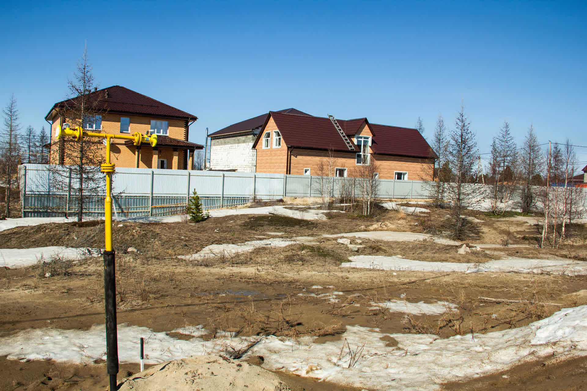 Купить земельный участок в Новом Уренгое, 🏡 продажа участков земли недорого