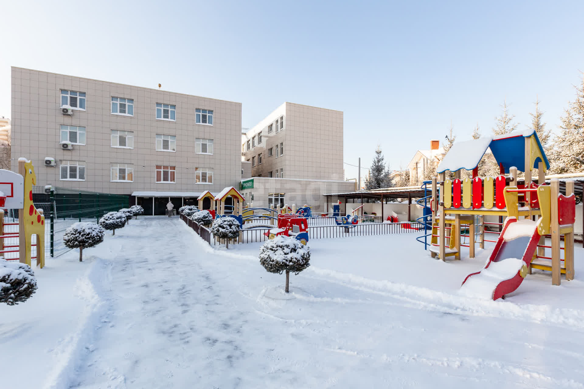 Купить коммерческую недвижимость, 🏢 район Академический в Екатеринбурге,  продажа нежилых помещений недорого, цены