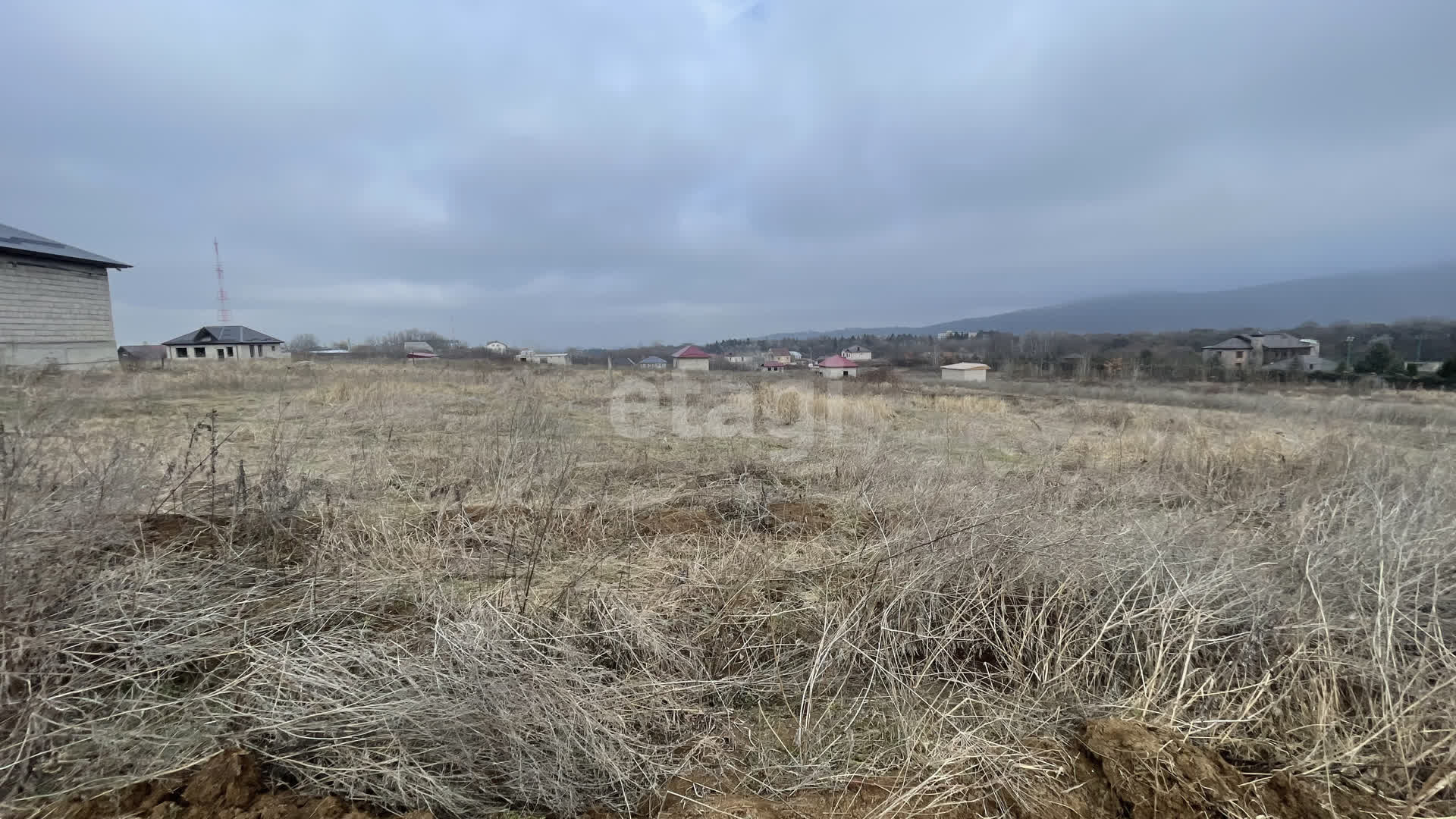 Купить загородную недвижимость в районе Белая речка в Нальчике, продажа  недорого