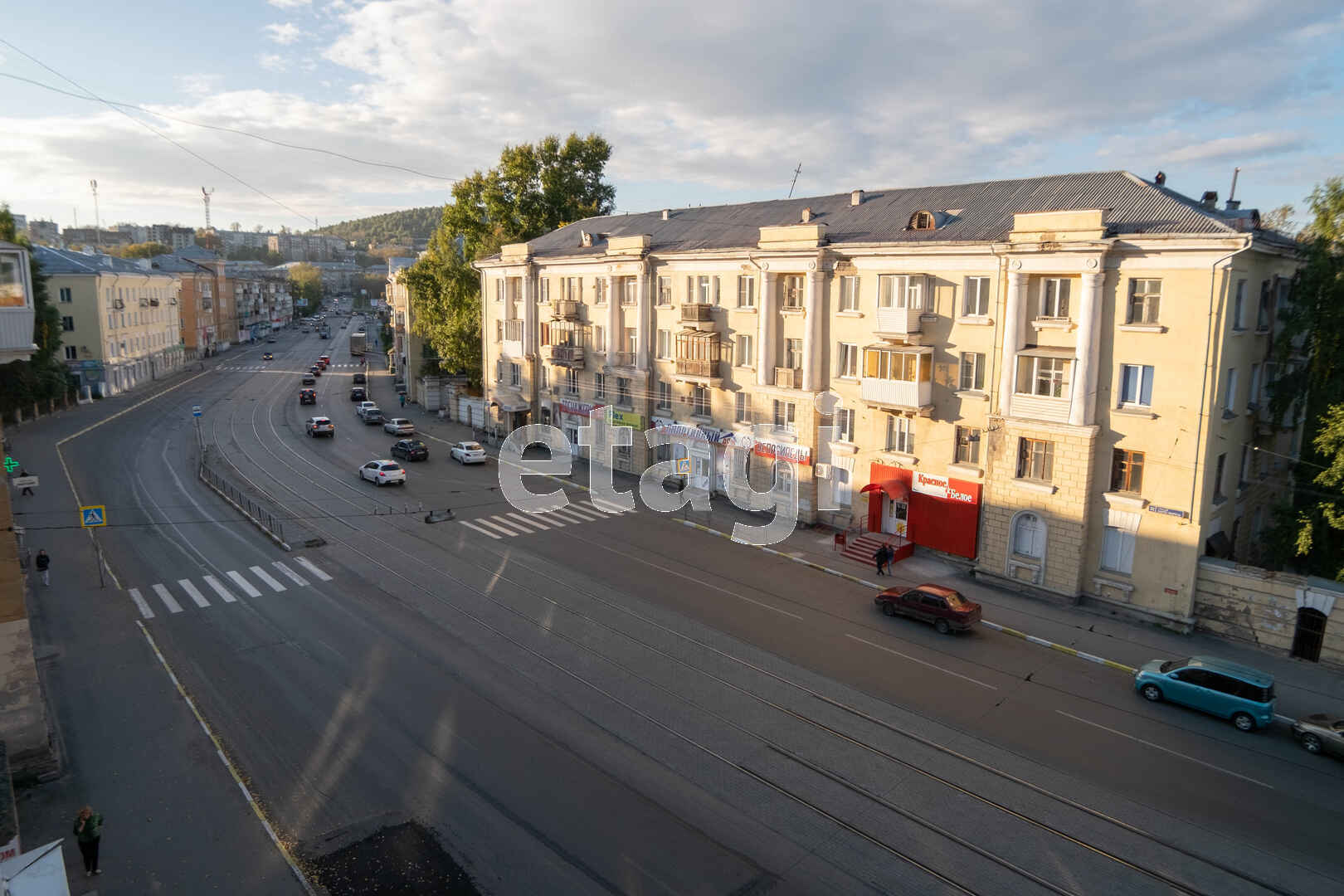 Купить квартиру на улице Карла Маркса в Златоусте: продажа вторички, 🏢  цены на квартиры