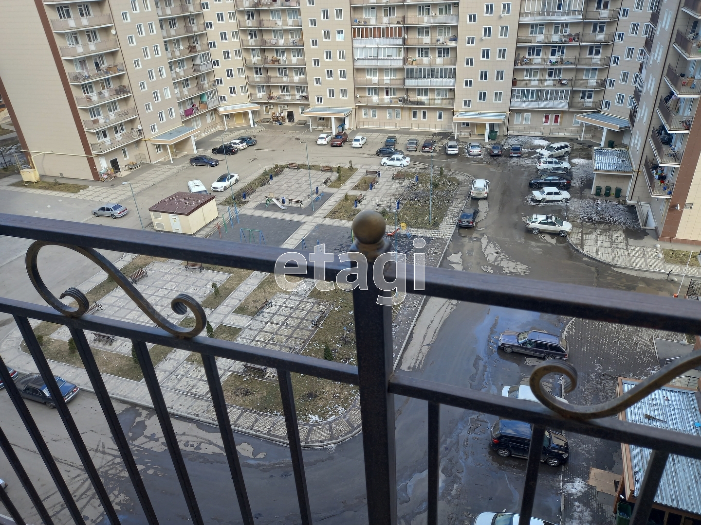 Купить квартиру в районе 105-й массив в Назрани , 🏢 продажа вторички, цены  на квартиры