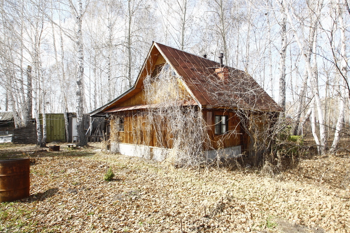 Купить дачу в районе Виктория СНТ в Ялуторовске, продажа недорого