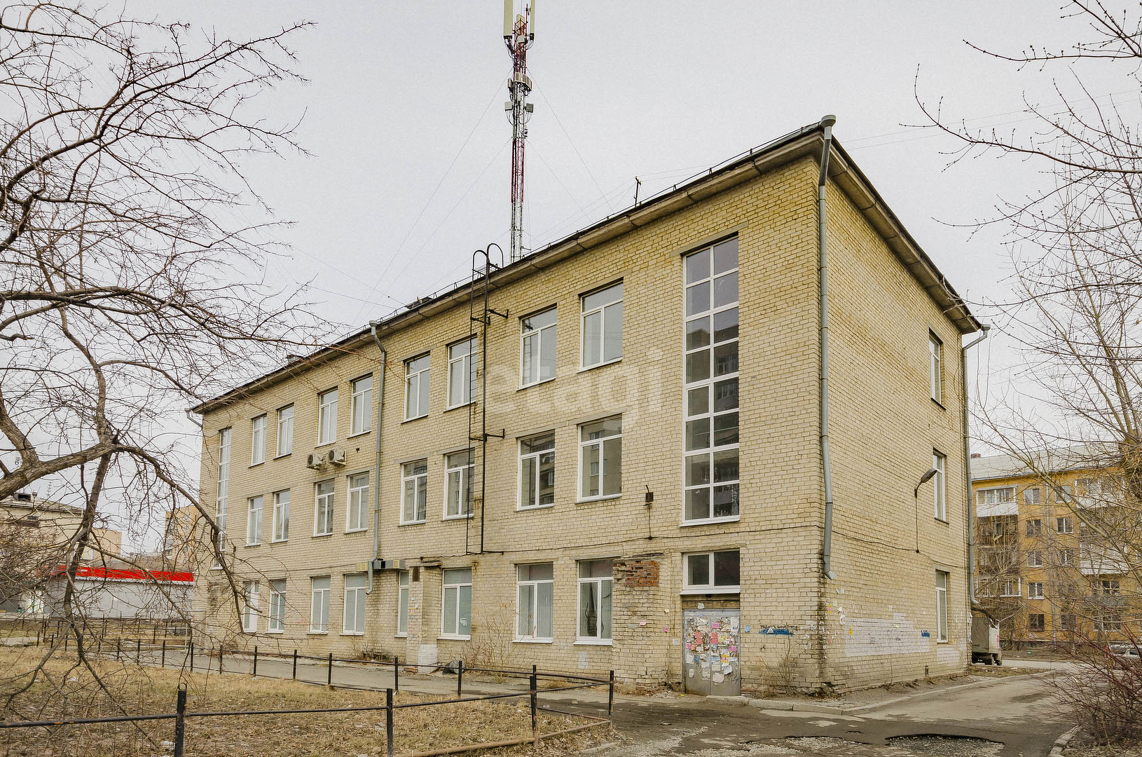 Аренда офиса в Екатеринбурге, 🏢 снять офис: недорого арендовать офисные  помещения