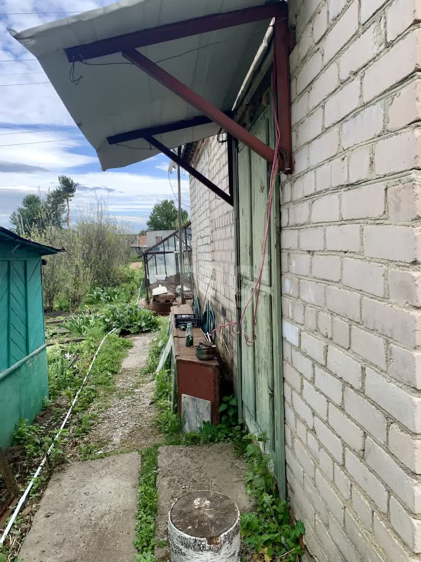 Купить загородную недвижимость в районе Гагарина Ю.А. проспект в Златоусте,  продажа недорого