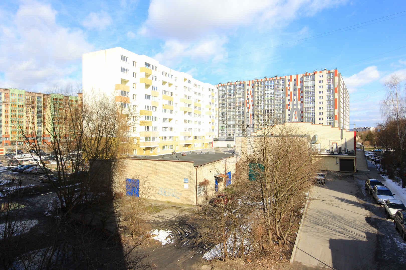 Покупка трехкомнатной квартиры 🏢 улица Партизана Железняка в Калининграде,  10395197