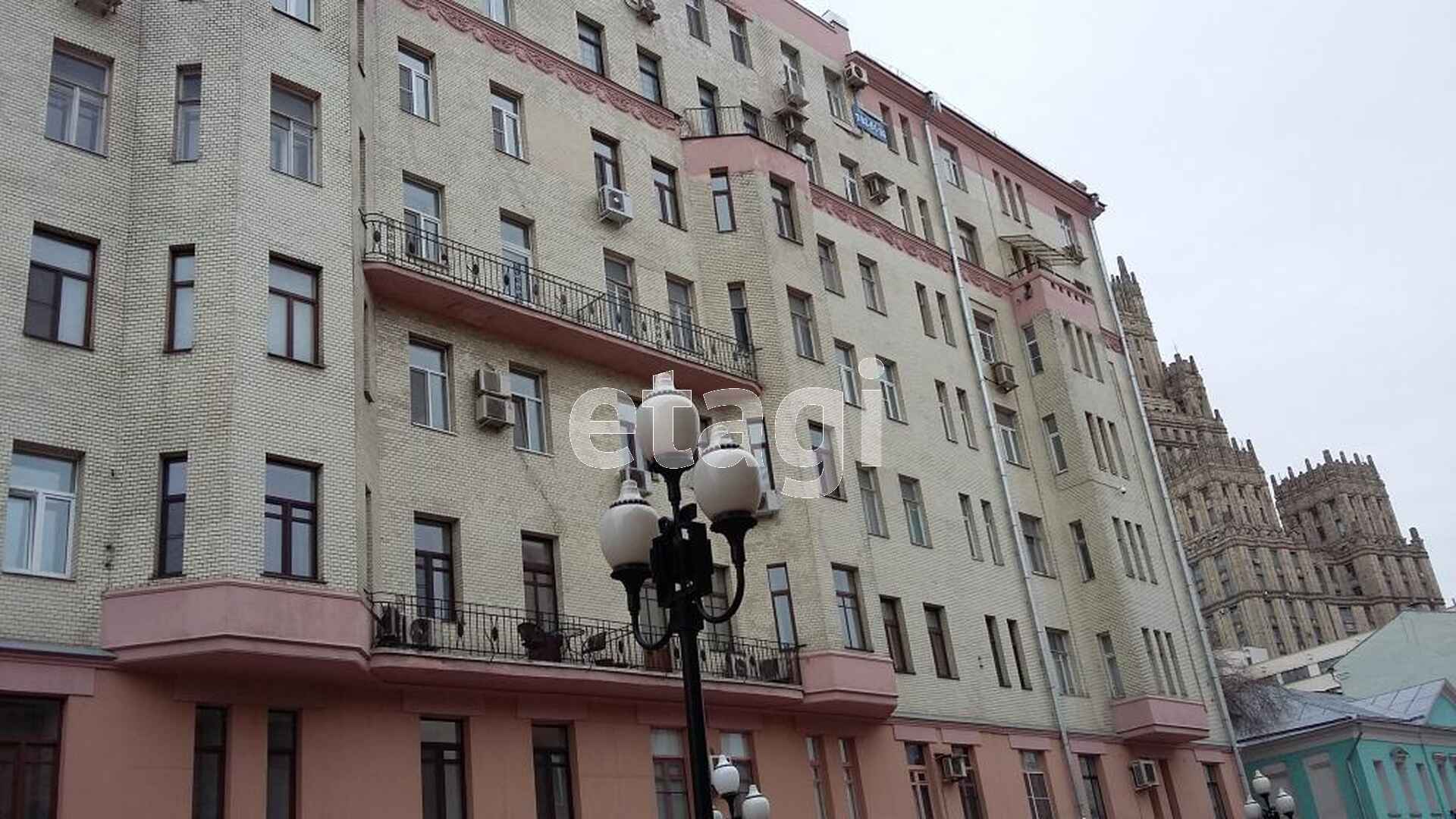 Купить коммерческую недвижимость, 🏢 район Арбат в Москве, продажа нежилых  помещений недорого, цены