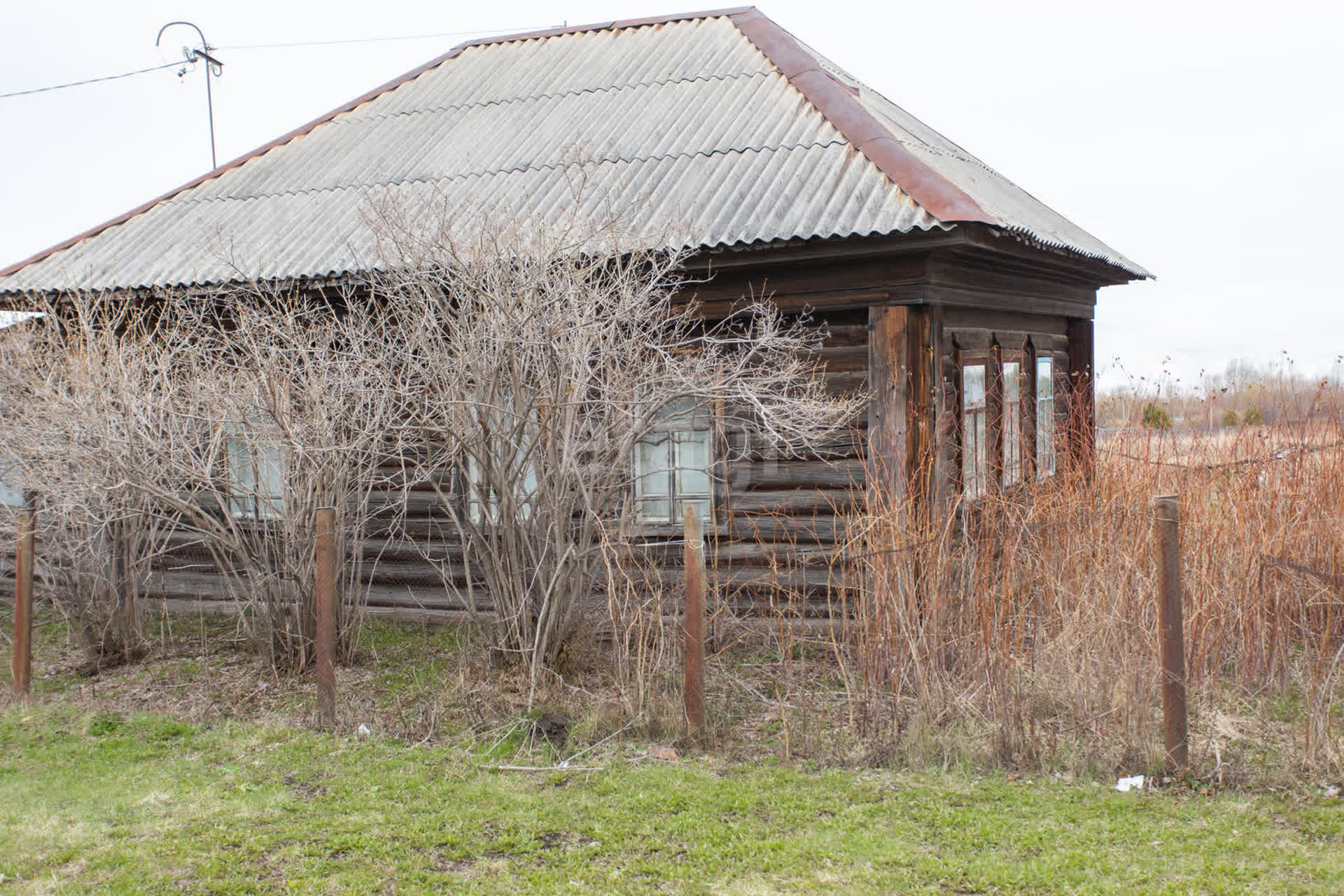 Купить дом в районе Татарские Медянки д в Тобольске, продажа недорого