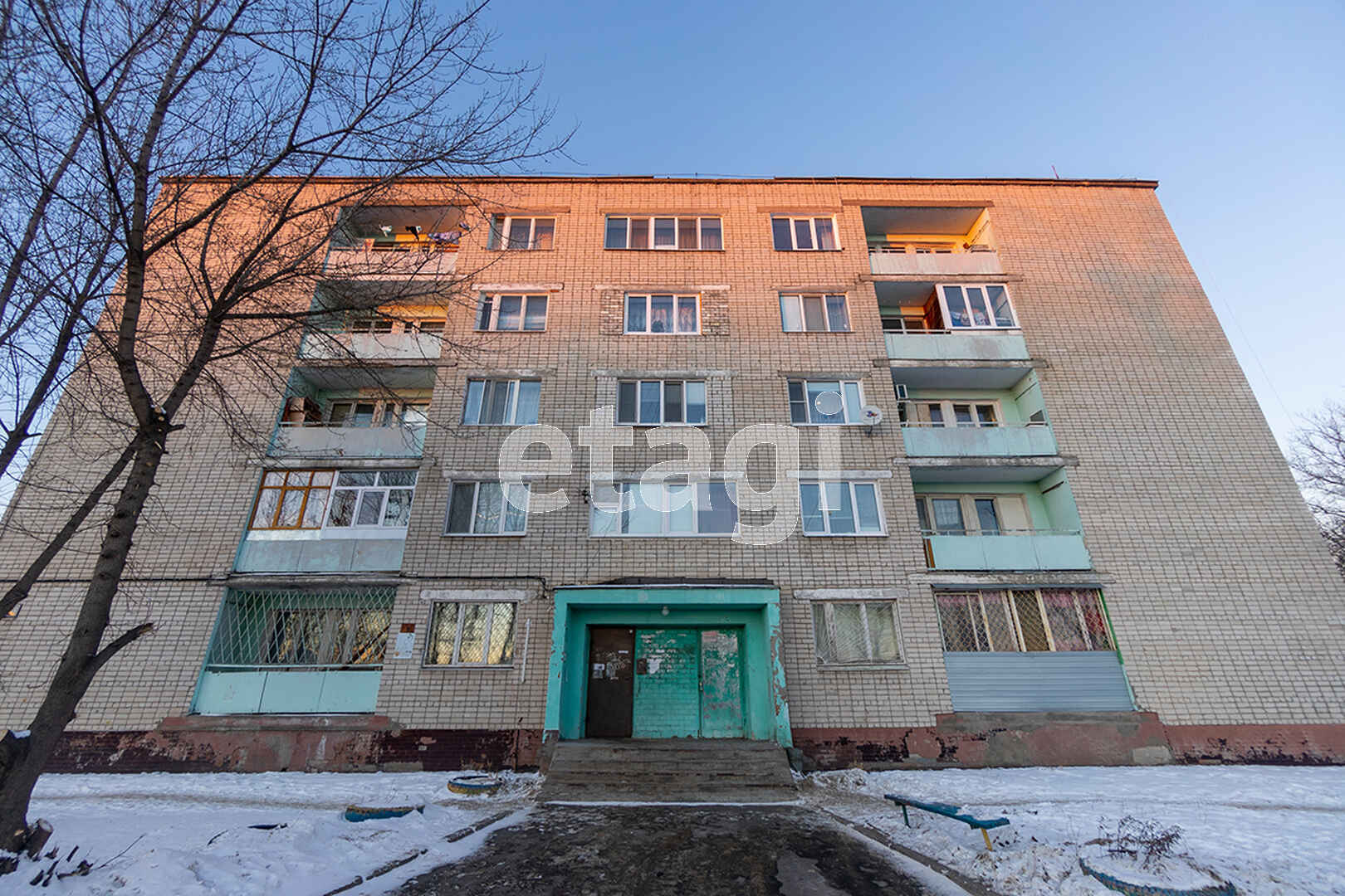 Купить малосемейку в Казани недорого, 🏢 вторичное жилье однокомнатная  квартира-малосемейка