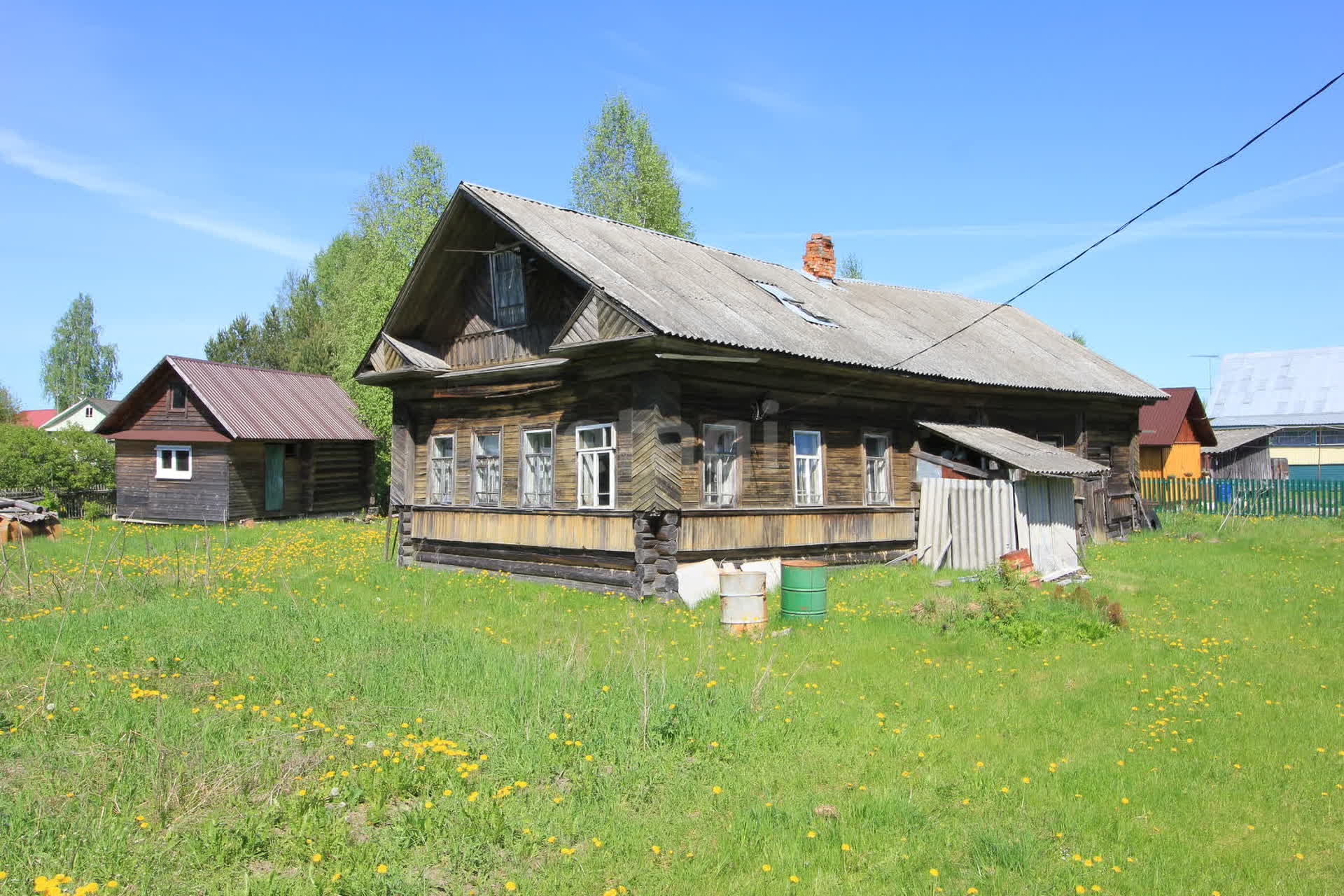 Купить загородную недвижимость в районе Потеряево д в Шексне, продажа  недорого