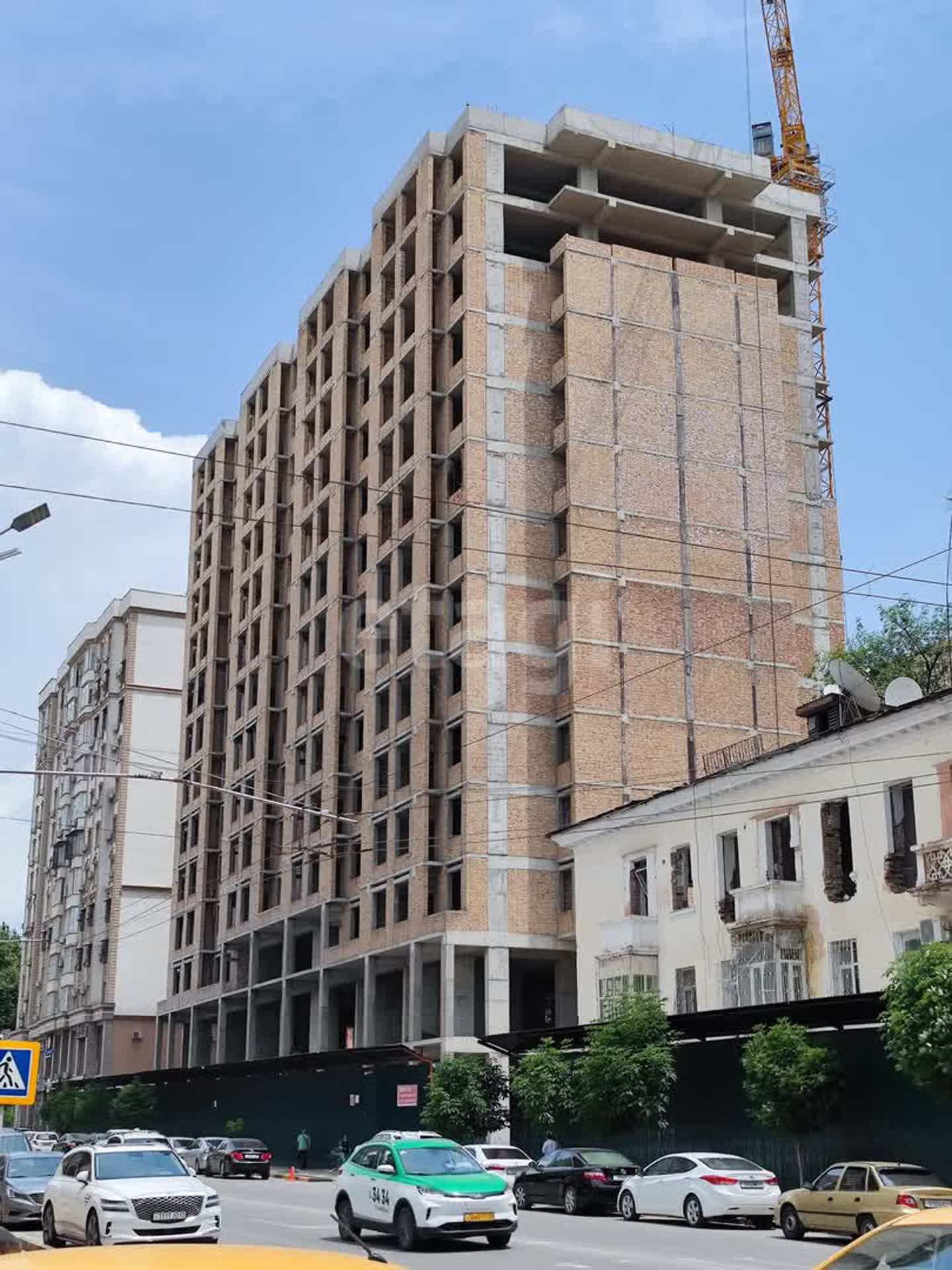 Купить квартиру в районе Шохмансур в Душанбе, 🏢 продажа вторички, цены на  квартиры