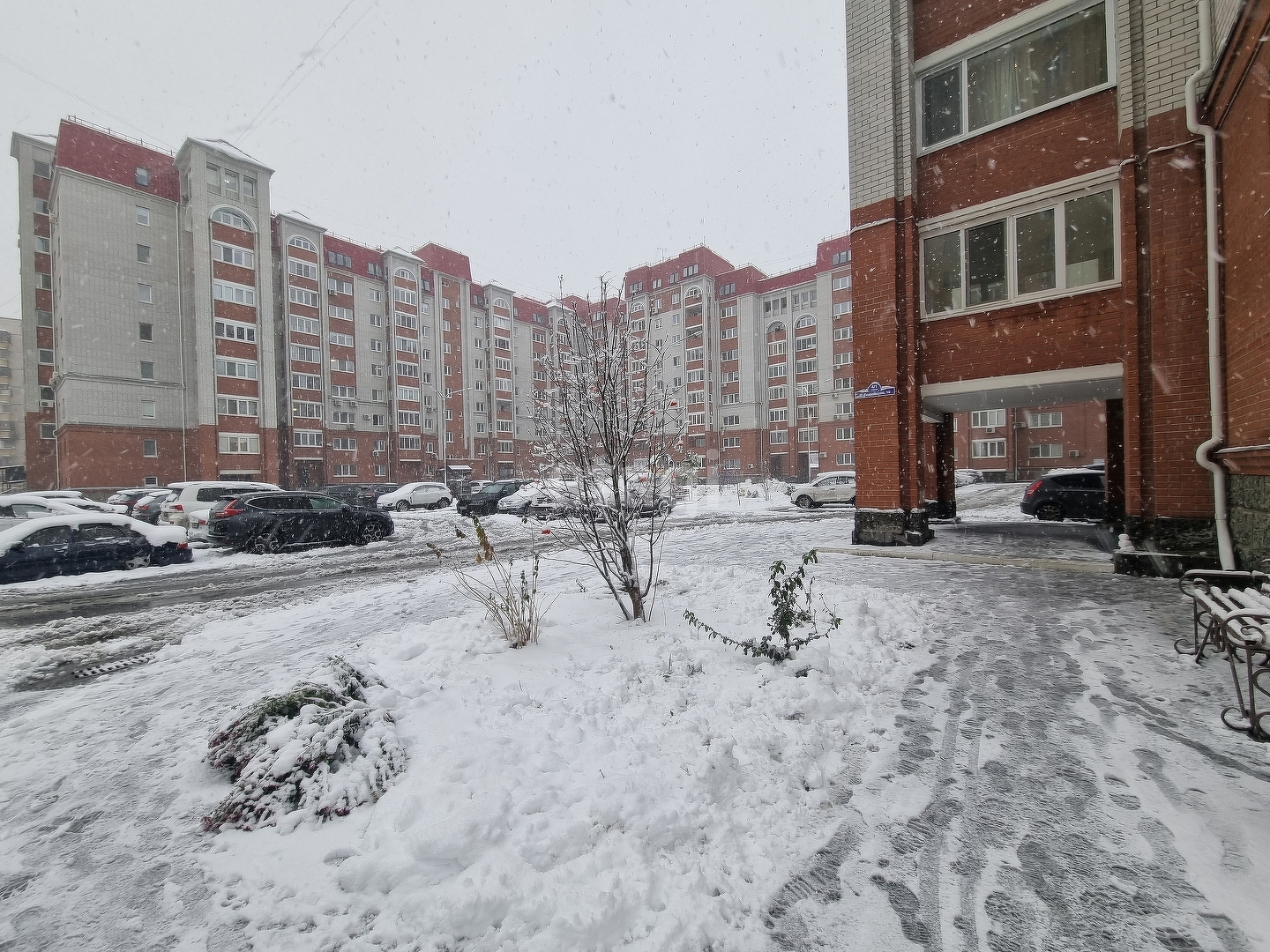 Аренда помещений свободного назначения, 🏢 район 6 микрорайон в Тюмени,  снять площадь свободного назначения