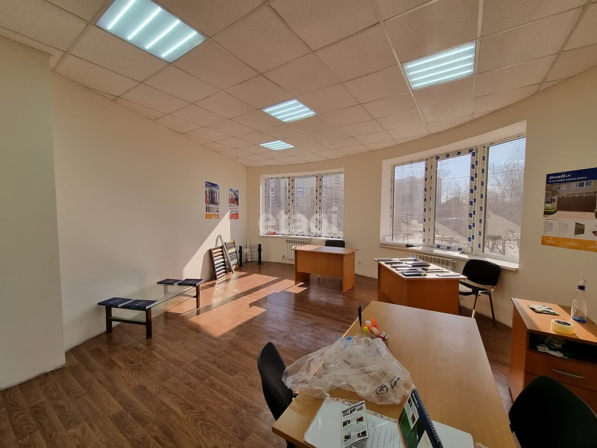 Снять офис на улице Тимуровцев в Тюмени, 10780929