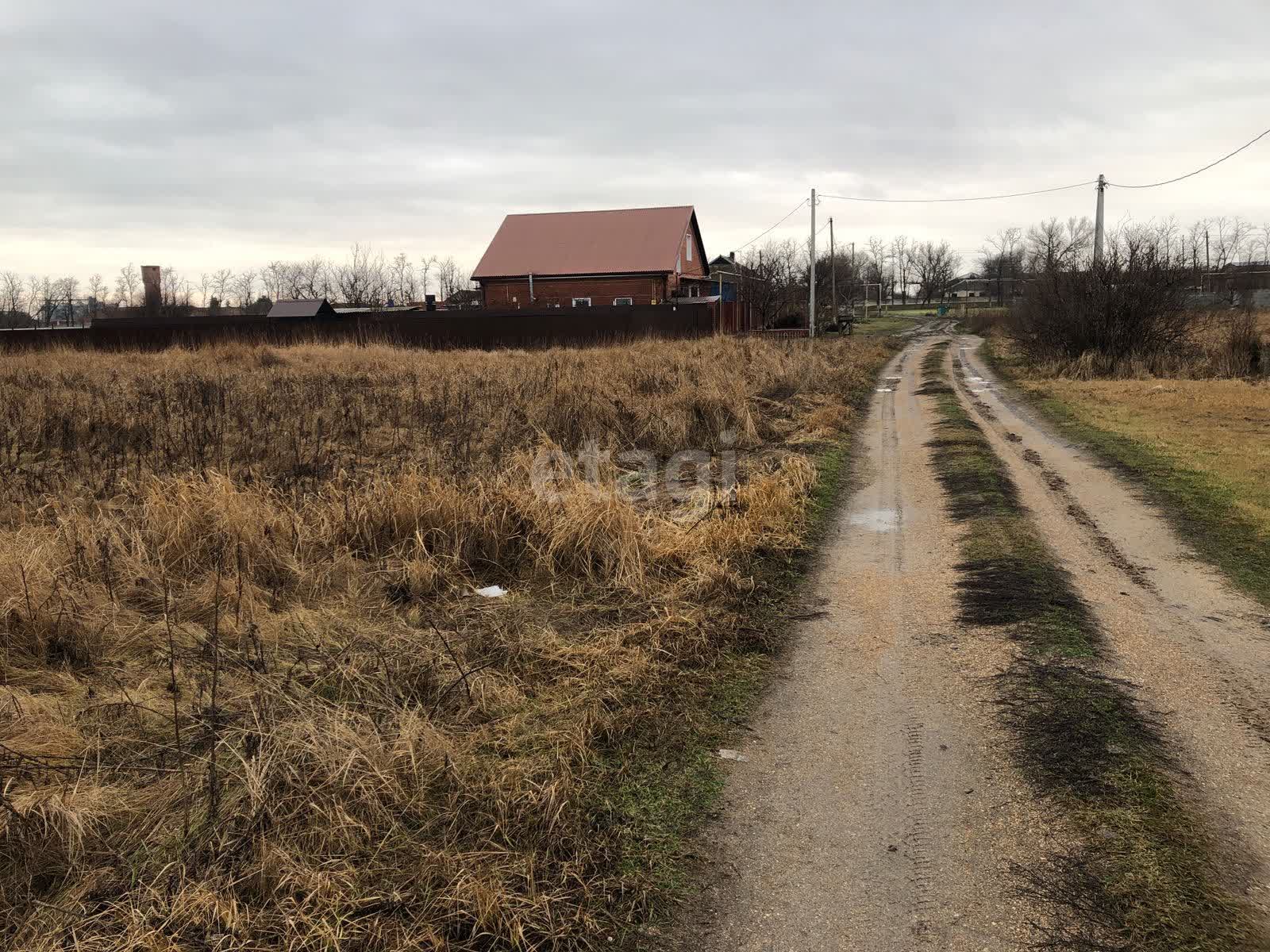 Купить земельный участок в районе Должанская ст в Ейске, продажа земли  недорого