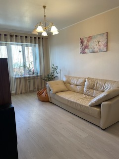 Купить большую квартиру в москве недорого частные дома в стамбуле