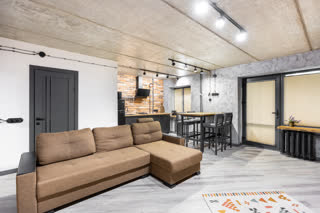 2-комн. квартира, 52.9 м², в Минск (современный ремонт)
