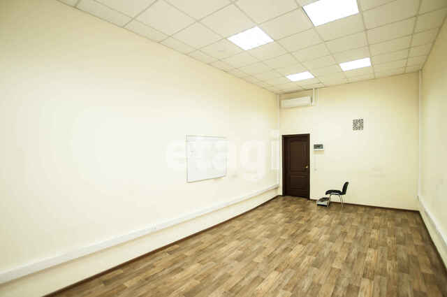 Продажа коммерческой недвижимости, 2500м <sup>2</sup>, Саратов, Саратовская область,  Саратов