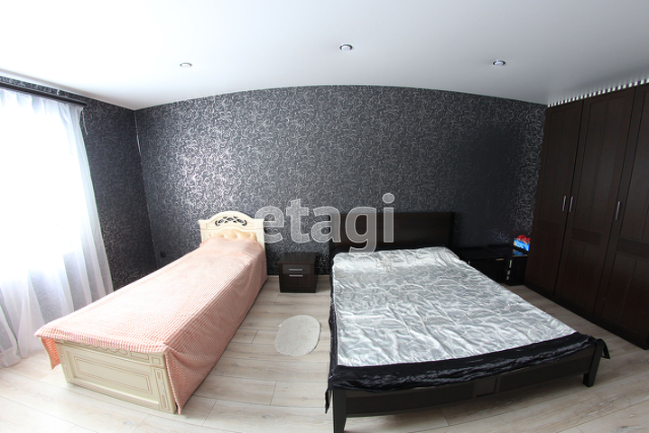 Продажа дома, 240м <sup>2</sup>, 5 сот., Саратов, Саратовская область,  Энгельс