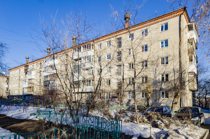 Продажа 2-комнатной квартиры, Екатеринбург, Селькоровская,  102 к 1