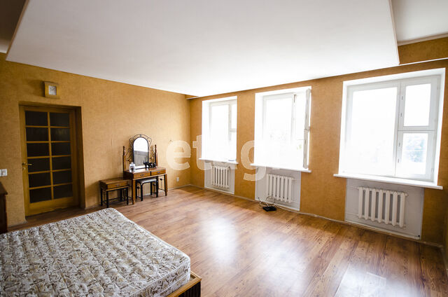 Продажа дома, 580м <sup>2</sup>, 2 сот., Саратов, Саратовская область,  Октябрьский