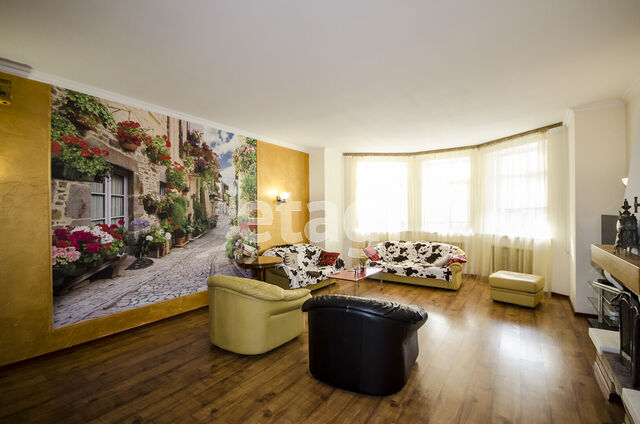 Продажа дома, 370м <sup>2</sup>, 14 сот., Саратов, Саратовская область,  Саратов